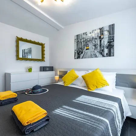 公寓 Nia Deluxe & Elegance *