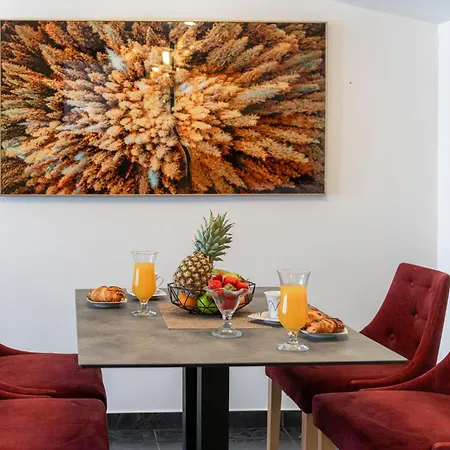 Apartment Nia Deluxe & Elegance *