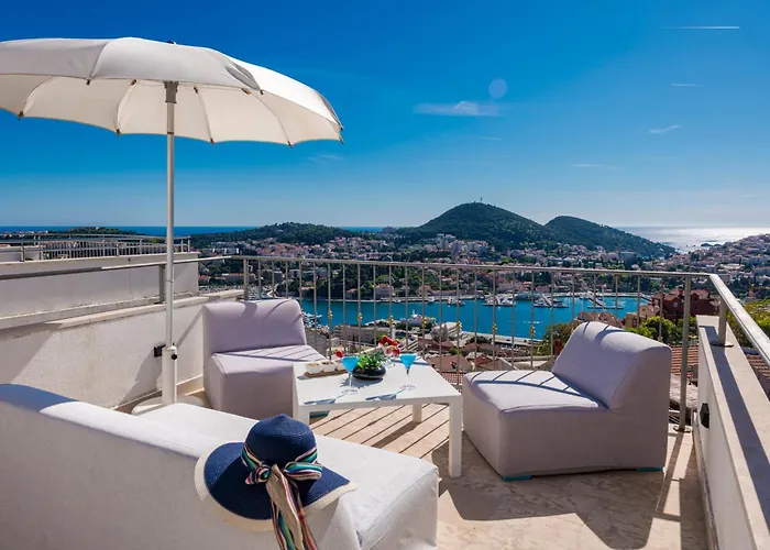 Nia Deluxe & Elegance Appartement *